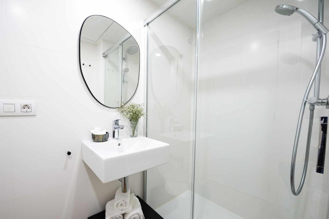 Apartamento Bguest con terraza Alicante Esterno foto